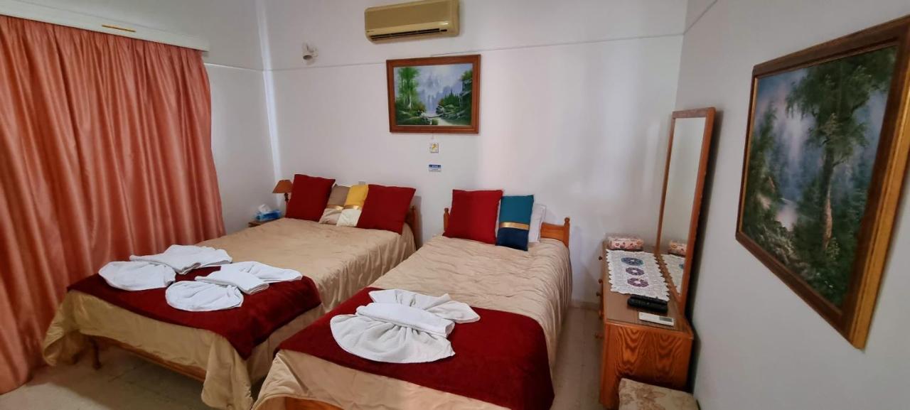 Astrofegia Apartments Near The Sea Agia Marina  ภายนอก รูปภาพ