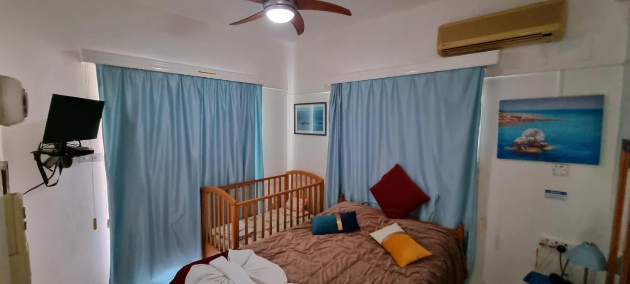 Astrofegia Apartments Near The Sea Agia Marina  ภายนอก รูปภาพ